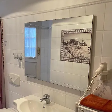 Huus Luettenblick Ferienhaus Seepferdchen Sudstrand